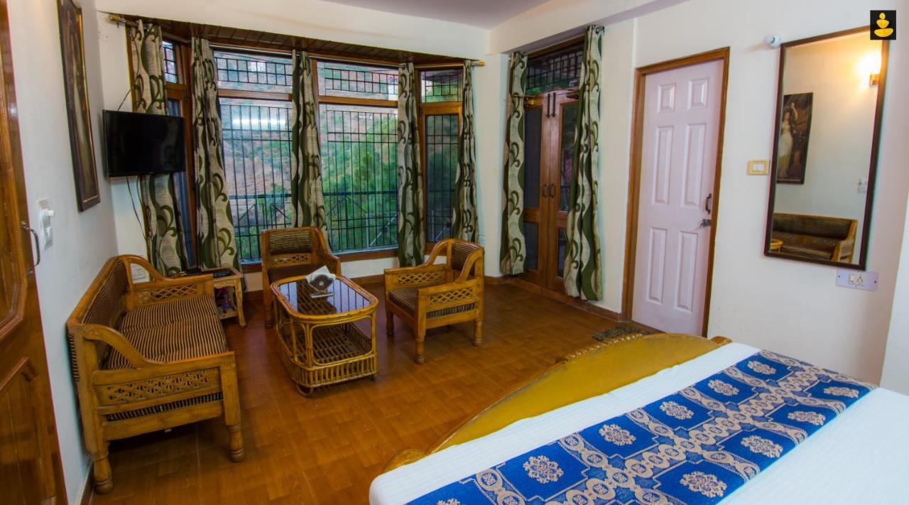 Livingstone 2Bhk Cozy Homestay In Kasauli Hills Εξωτερικό φωτογραφία